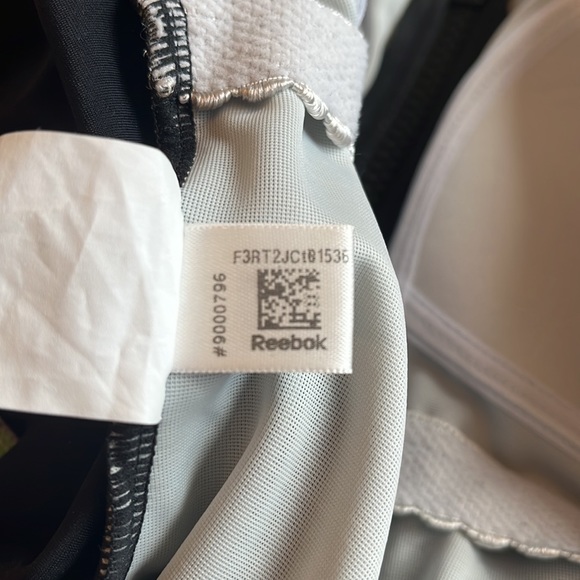 NWOT Reebok one-piece - Picture 6 of 6